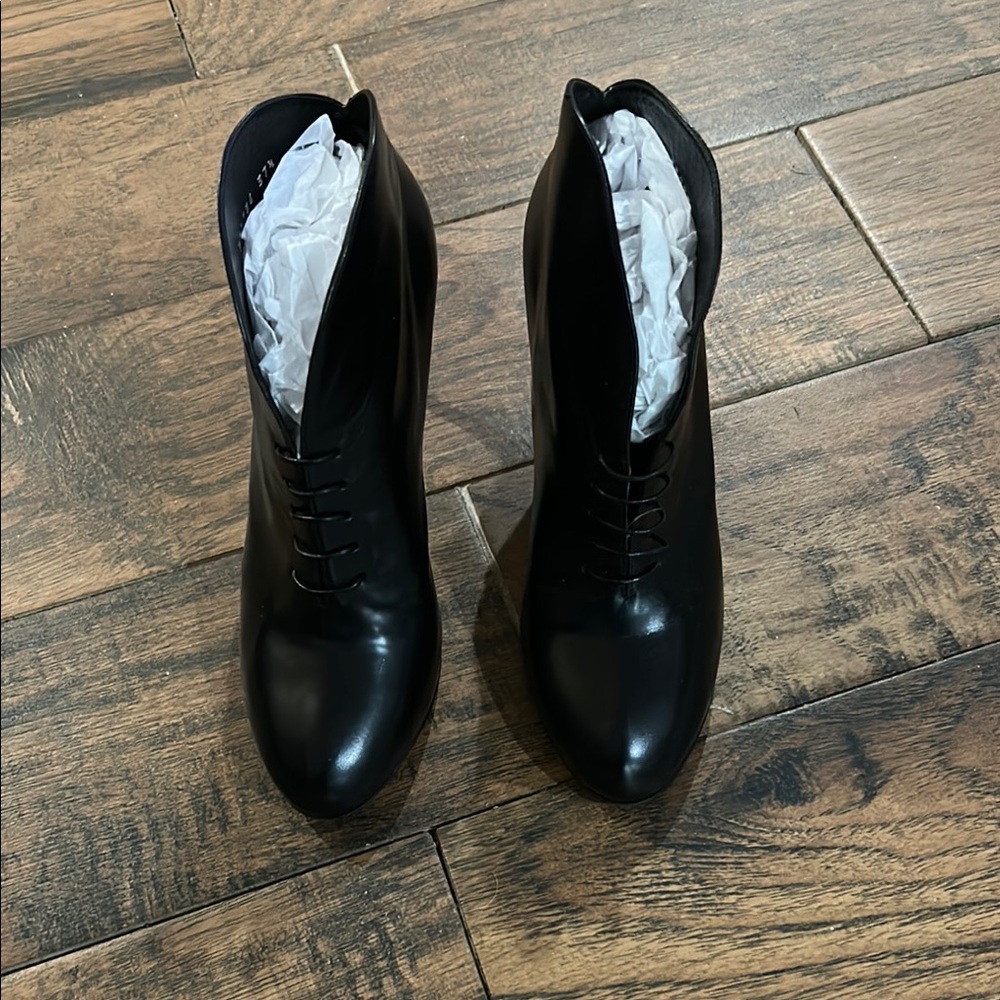 Gucci Black Women's Ankle Boots 37.5
